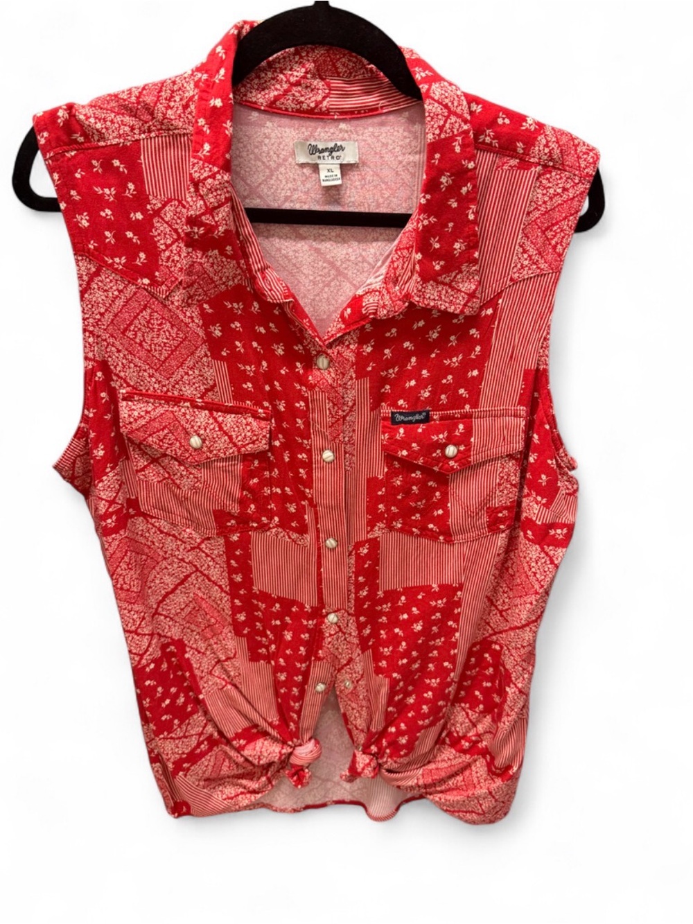 Wrangler Red Patchwork Sleeveless Button-Front Shirt